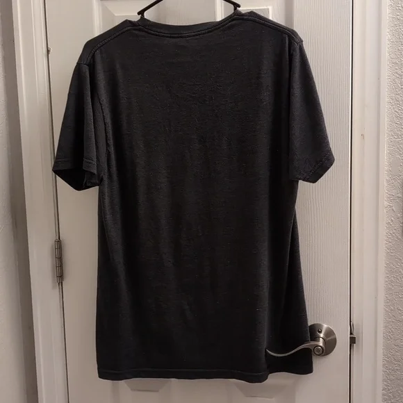 Sun Records Company Grey Johnny Cash Folsom Prison T-shirt In Size Medium - Picture 2 of 3